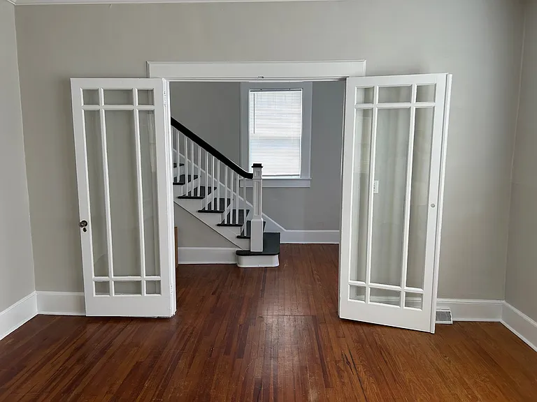 1104 Belleview St — Photo 17