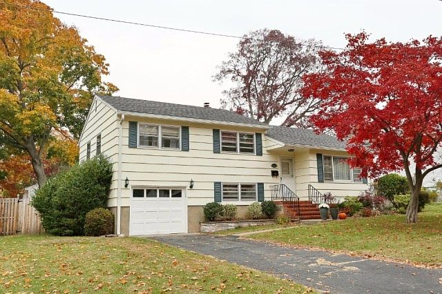 1st image of 22 Furman Dr