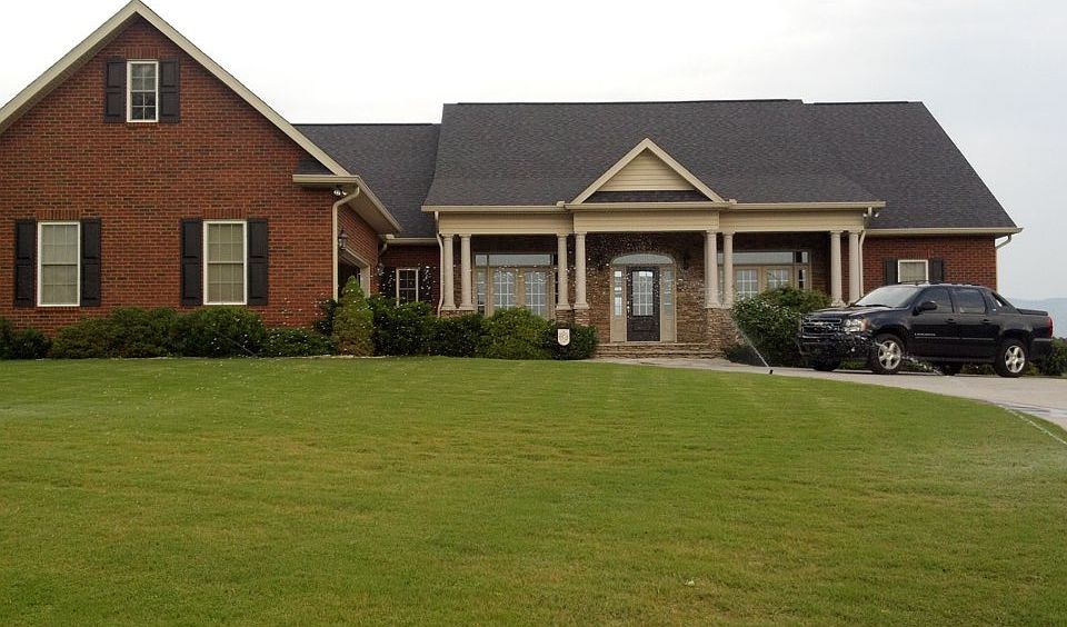 1st image of 3021 Larkspur Ln