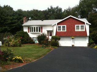 17 Rose Marie Ln, Walpole, MA 02081