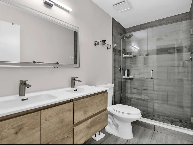 7576 Courtyard Run E — Photo 9