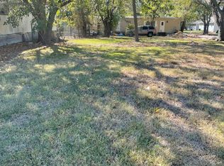 701 Spruce St, Commerce, TX 75428