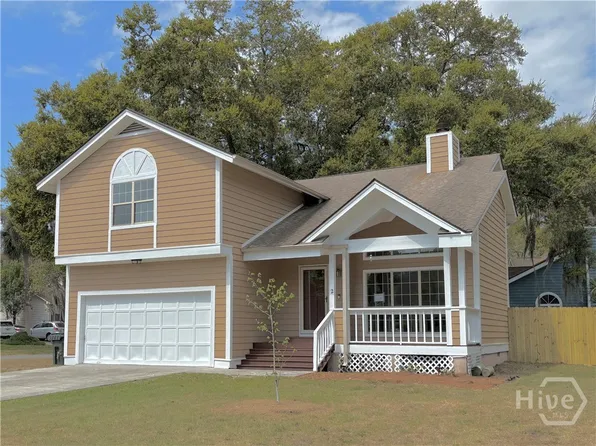 2 Oemler Court E, Savannah, GA 31410