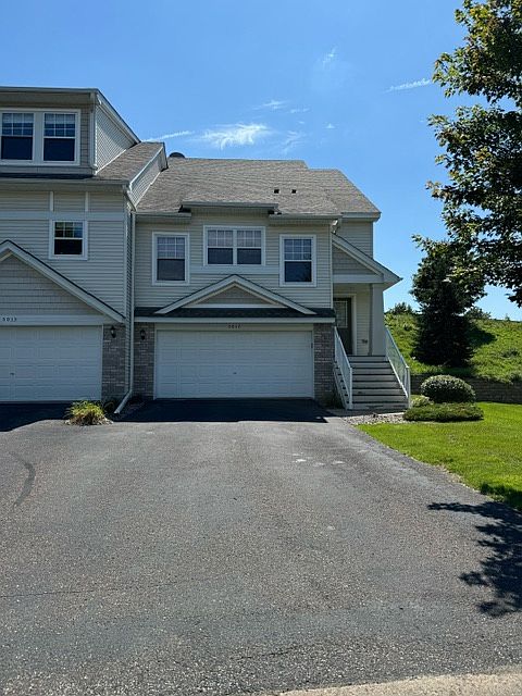 Welcome to 5017 Everest Lane
3 bedrooms/3 bathrooms in a beautiful neighborhood