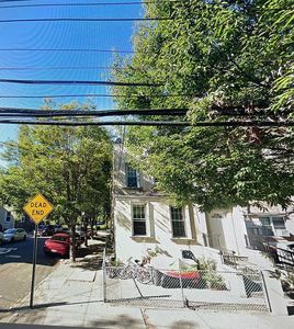 5220 102nd St, Flushing, NY, 11368