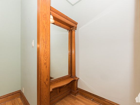 5th image of 3710 N Damen Ave #1