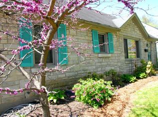 220 Zandale Dr, Lexington, KY 40503