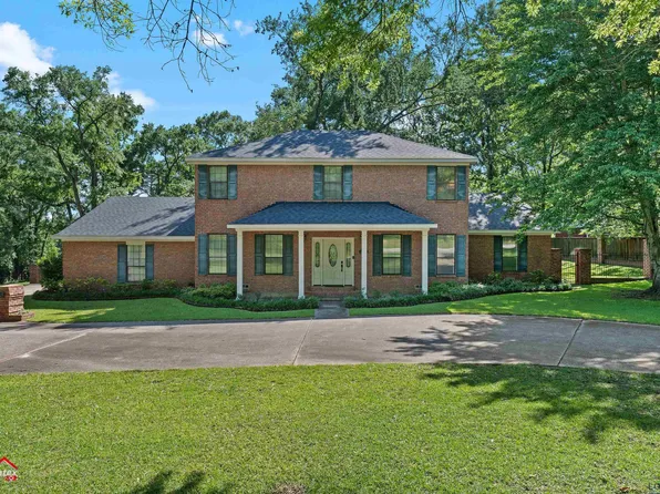 106 Brachfield Rd, Henderson, TX 75654