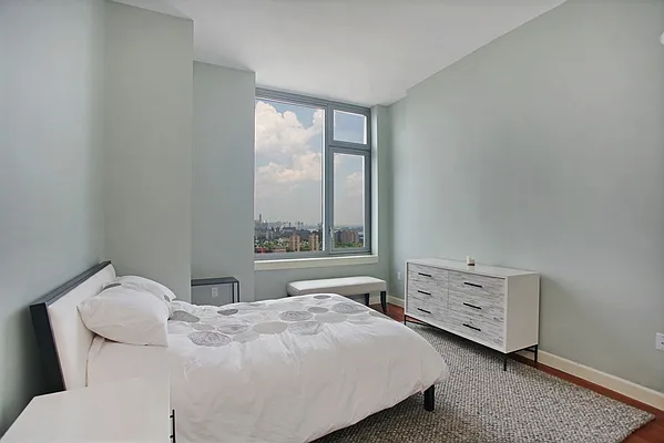 Rented by Corcoran | media 3