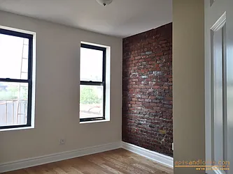 Rented by aptsandlofts.com