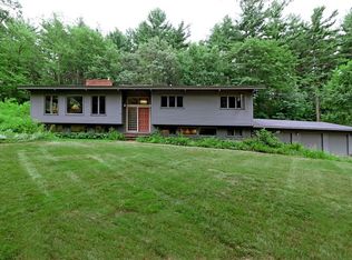 81 Woodside Rd, Harvard, MA 01451