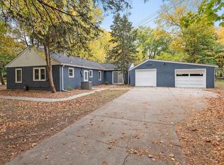 747 Cottage Pl, Shoreview, MN 55126