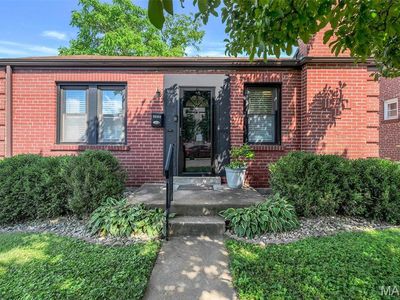8026 Genesta St, Saint Louis, MO, 63123