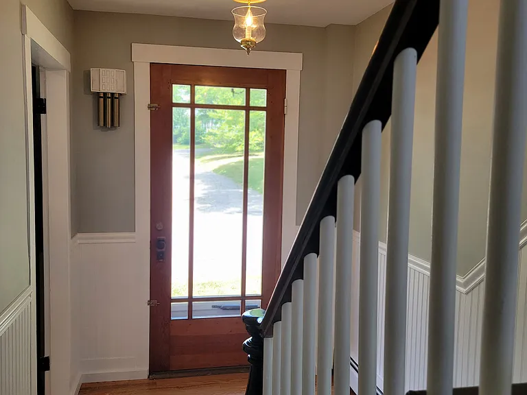 17 Highland St — Photo 3