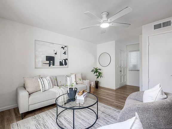 4th image of 10029 Santana Ranch Ln