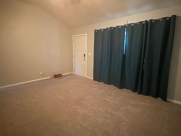 3rd image of 13905 Petwood Blvd