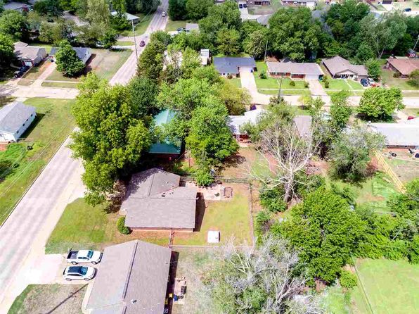 1410 E Virginia Ave, Stillwater, OK 74075