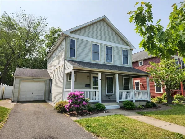 28 Frances Hunter Drive, New Haven, CT 06511