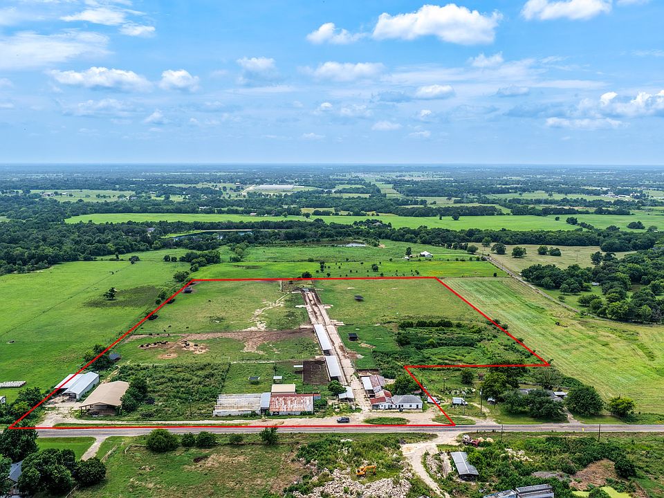 1st image of 270 Farm Road 2560