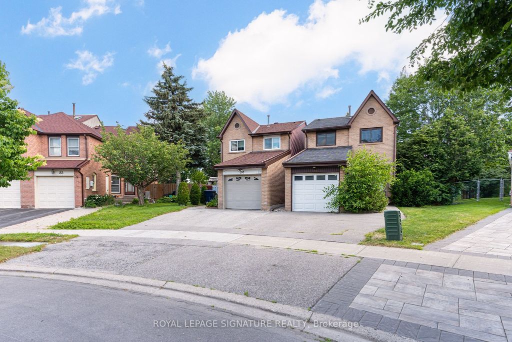 86 James Park Sq, Toronto, ON - View 2