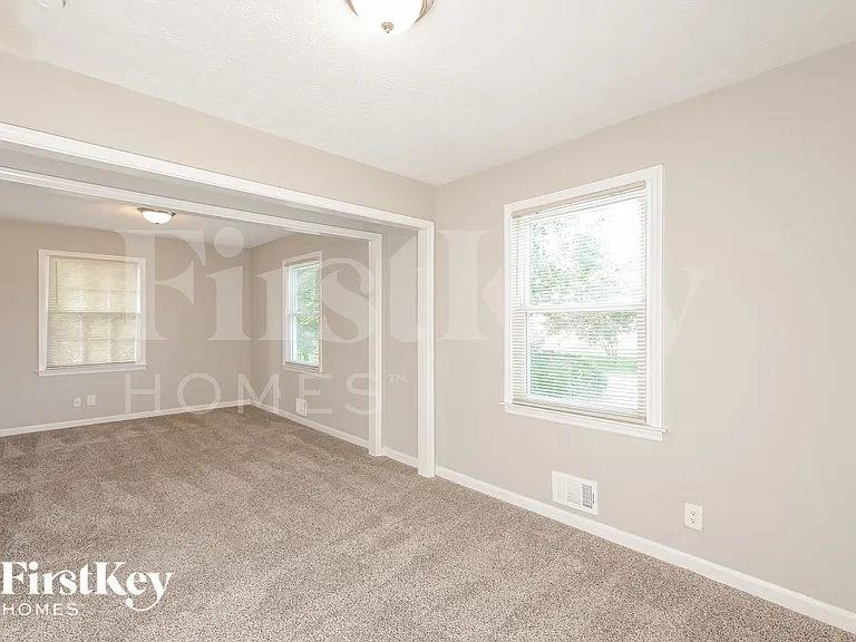 939 Ray Dr NW — Photo 12