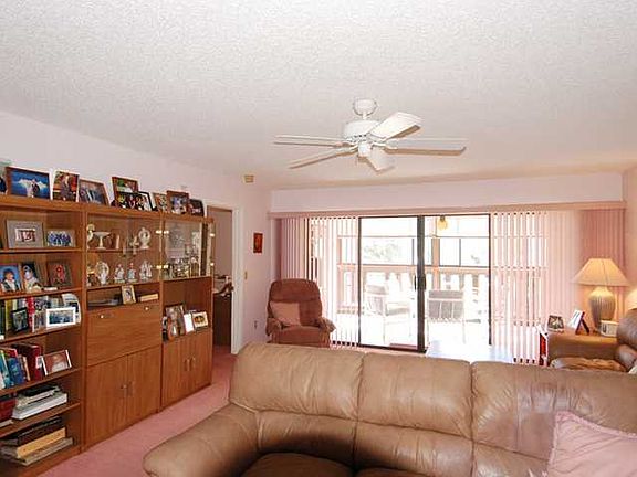 4th image of 162 SE Saint Lucie Blvd