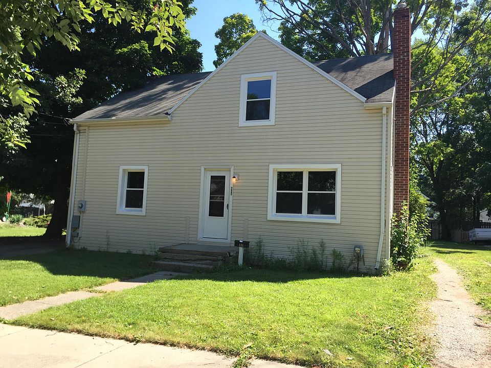 1st image of 634 N Hayford Ave