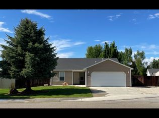 11256 W Meadowriver Dr, Star, ID 83669