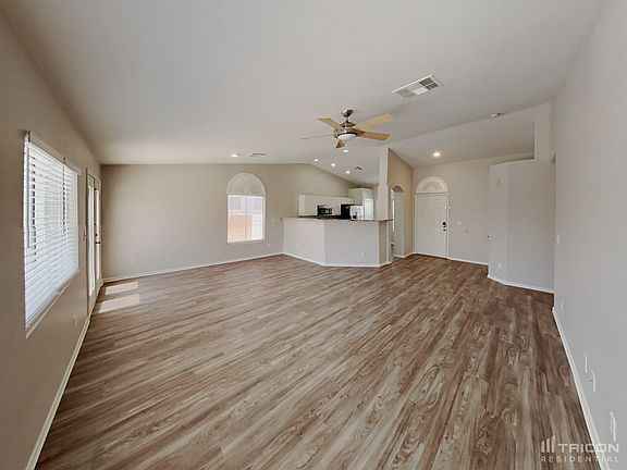 2nd image of 2121 Mountain Sunset Ave