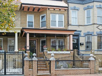 54 Highland Pl, Brooklyn, NY, 11208