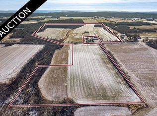 E9407 N Reedsburg Rd, Reedsburg, WI 53959