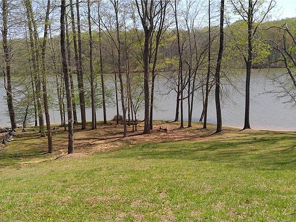 5th image of 5980 Pauline Ln