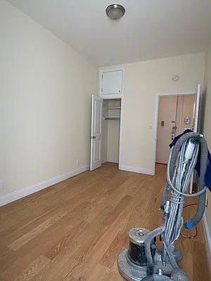 Rented by Yorgan Group, LLC | media 20