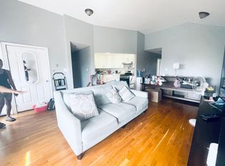 3229 Philip Ave FLOOR 3, Bronx, NY 10465