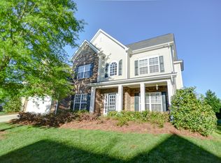 8824 Sedgeburn Dr, Charlotte, NC 28278