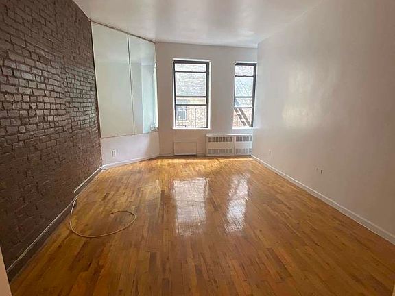 4th image of 473 Columbus Ave #2CE