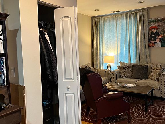 Coat closet