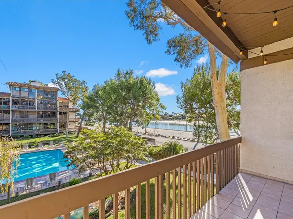 6214 Marina Pacifica Dr S, Long Beach, CA 90803