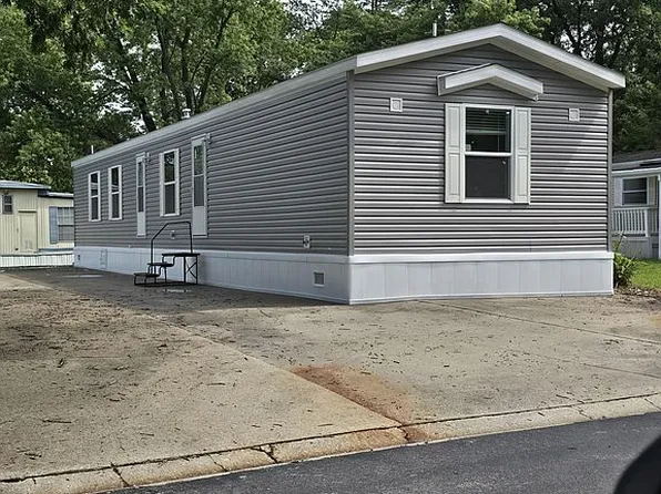 3205 Trudy Dr, Belleville, IL 62226