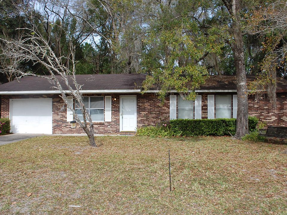 1st image of 813 Parkwood Pl
