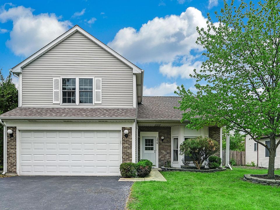 1st image of 204 Heath Pl