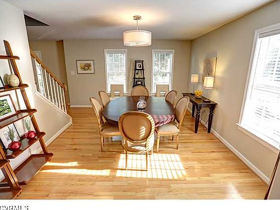 5th image of 6905 Dartmouth Ave