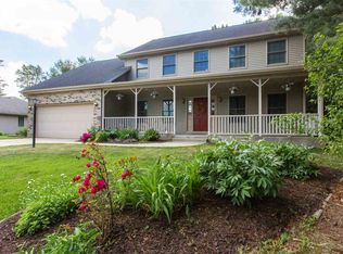 16480 Branchwood Ln, Granger, IN 46530