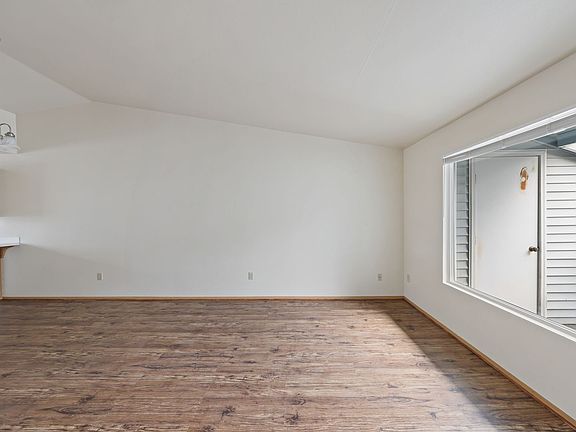 5th image of 730 SE 8th Ave APT C202
