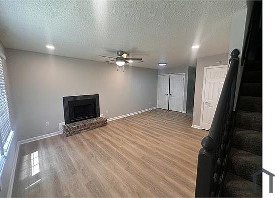 2nd image of 3560 Christine Rd