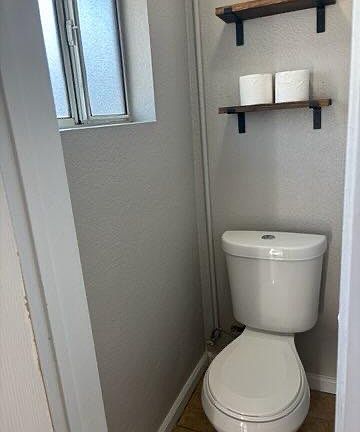 4th image of 3976 N Mountain View Ave #2