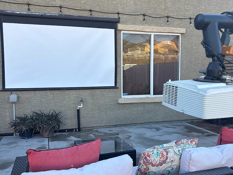 1552 W Beantree Ln — Photo 17