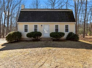 12 Falls River Cir, Ivoryton, CT 06442