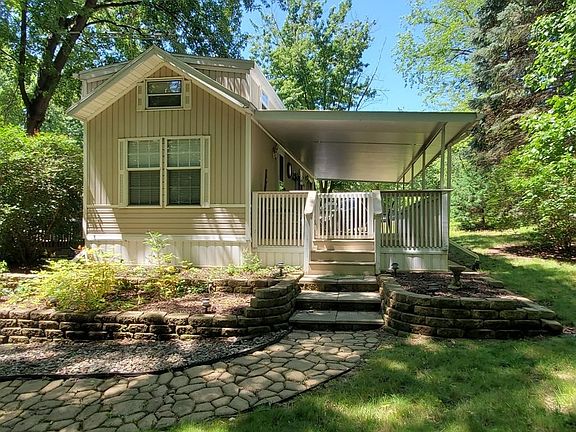 2nd image of 538 Glendale Dr