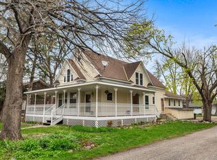 317 8th St, Farmington, MN 55024